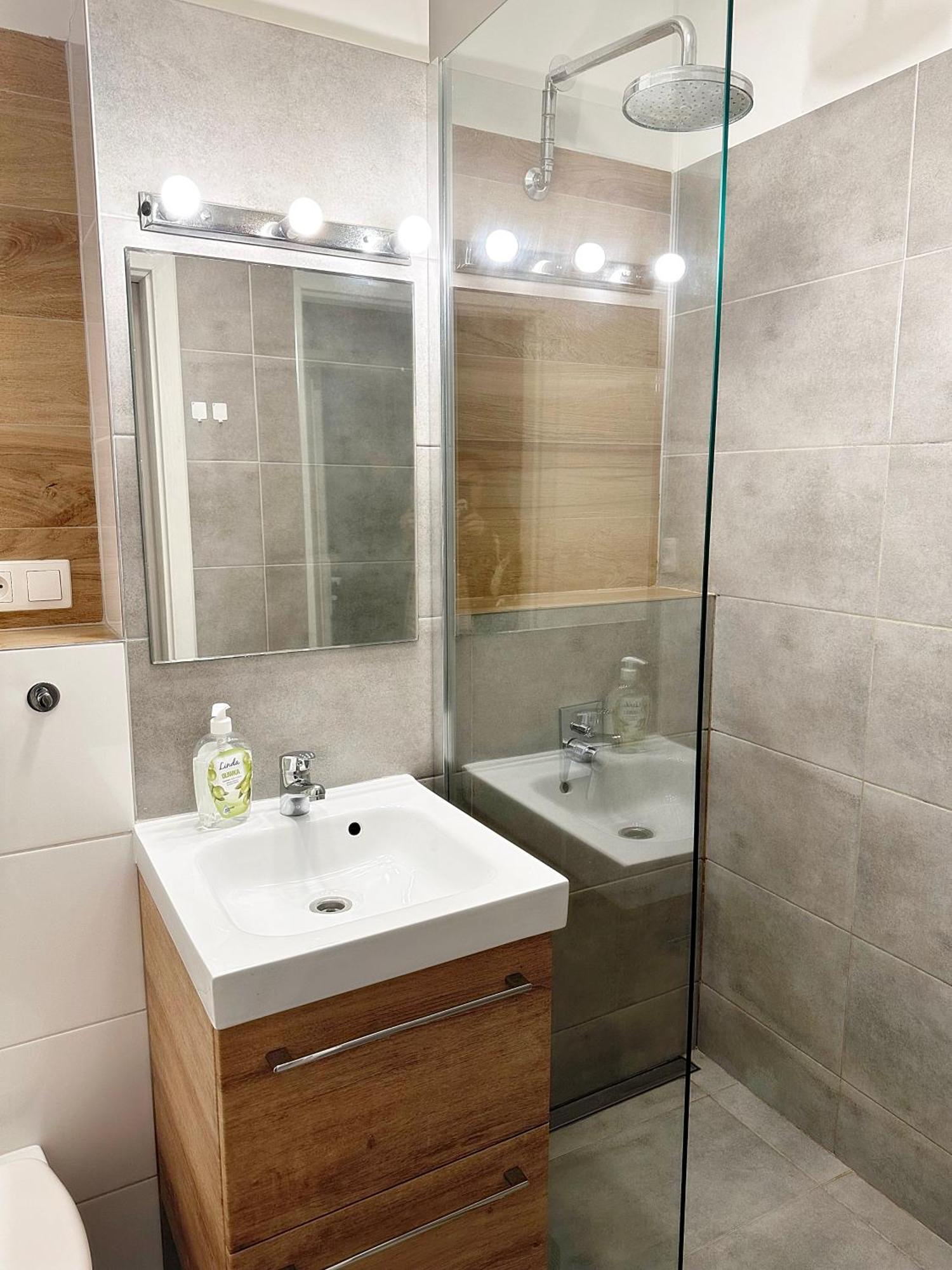 Coser Apartamenty Grzybowska Varşova Dış mekan fotoğraf